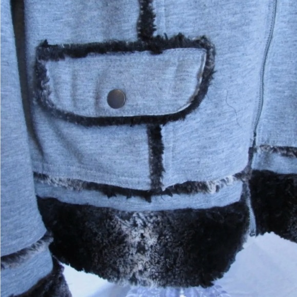 Chico's 3 XL Sherpa Chic Sheena Fleece Gray Knit & Faux Fur Jacket - Picture 4 of 8